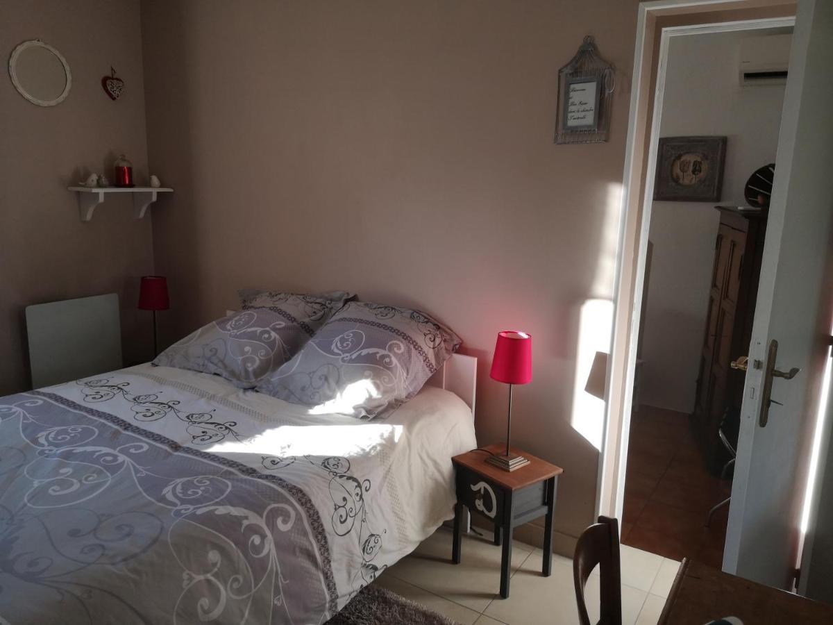 La Colombe Bed & Breakfast Tourrettes Dış mekan fotoğraf