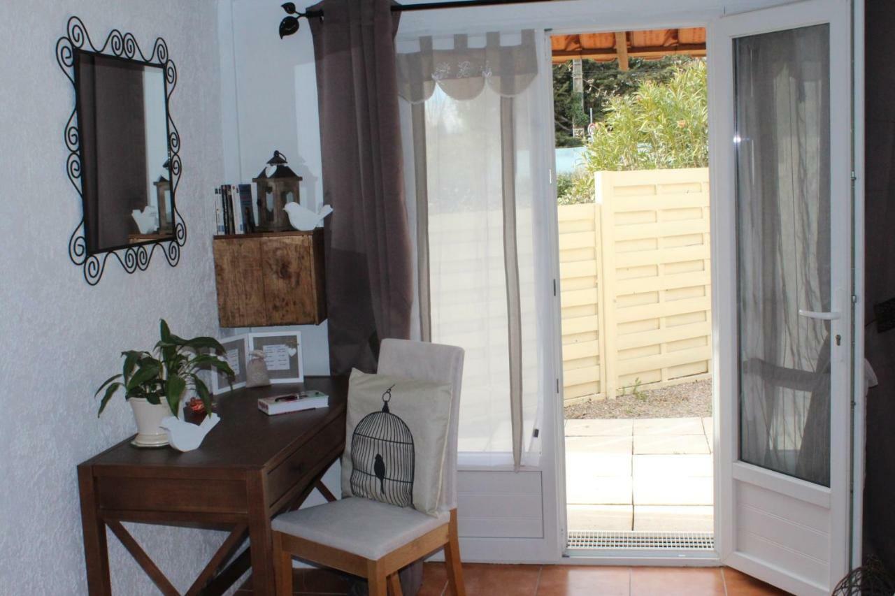 La Colombe Bed & Breakfast Tourrettes Dış mekan fotoğraf