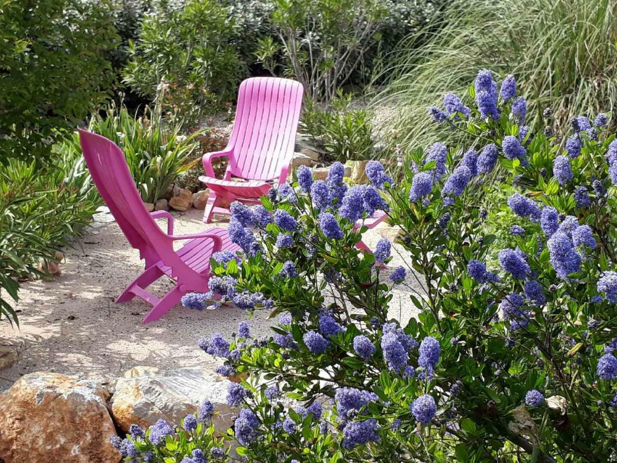 La Colombe Bed & Breakfast Tourrettes Dış mekan fotoğraf